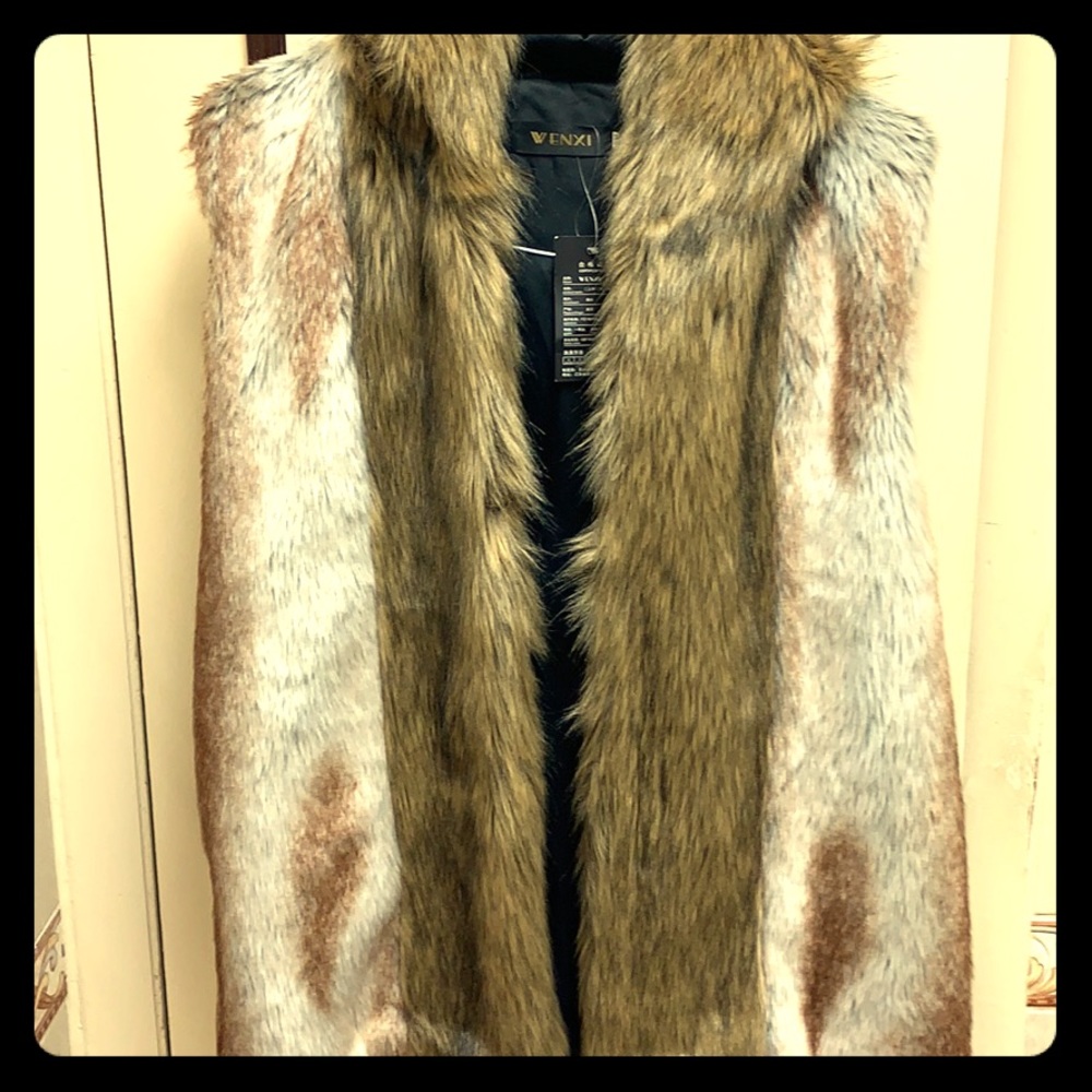 Fox fur hoodie vest made by Wenxi